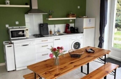 Bouge-Chambalud Cottage | Cocooning air-conditioned gîte in a privileged, peaceful setting with large swimming pool