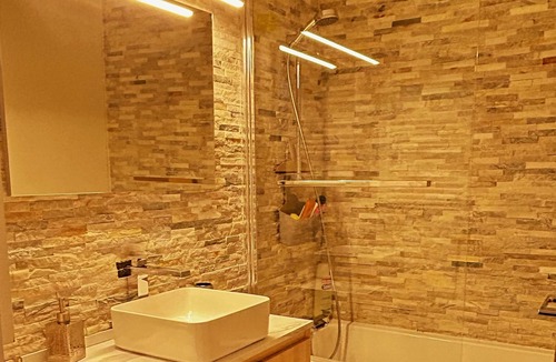 Flandres Apartment | Cocooning AU Bassin DE LA Vilette