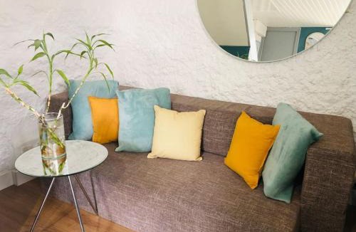 Us House | Cocooning little house in french Vexin