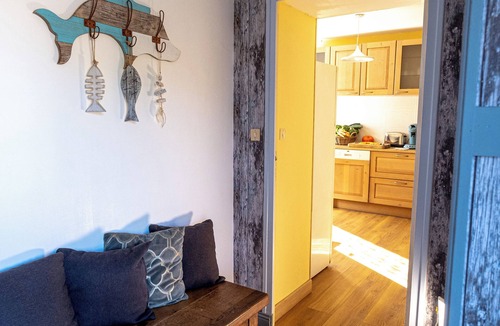 Saint Germain de Marencennes Apartment | Coeur de Charente maritime, along the Water