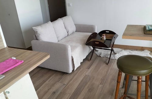 Graville Apartment | Colocation Appartement Refais à Neuf. Idéal Pour Travailleurs ou Étudiants