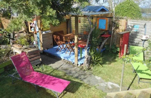 Plerin House | Colorful little house