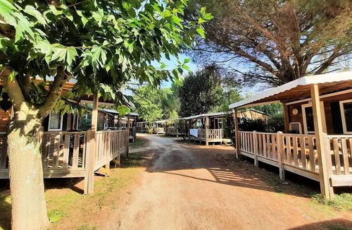 Saint-Jean-Pla-de-Corts House | Comfort Mobile Home, 32 m² - 3 bedrooms - air conditioning - sleeps 4 to 6 people - rate includes 4 people
