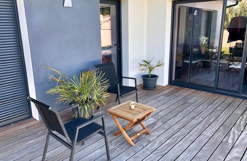 Saint-Vincent-de-Paul House | Comfortable villa with swimming pool, close to all amenities.