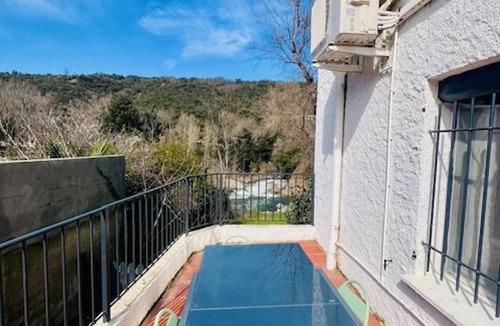 Reynes Apartment | Comfortable apartment with AC and WiFi - 6 guests