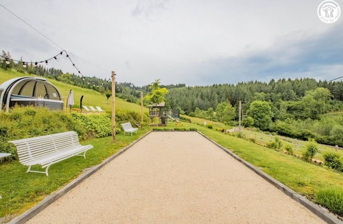 Chauffailles House | Comfortable family estate in the countryside with jacuzzi, 15 people maximum.