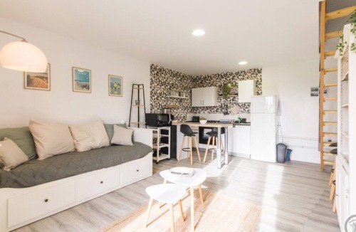 Saint-Come-du-Mont Apartment | Comfortable studio for 2 in the heart of the Cotentin Marshes