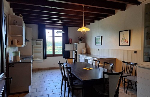 Vieure House | Comfortable holiday home with spacious garden