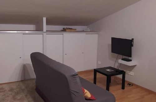 Aiguelèze Apartment | Comfortable, quiet apartment ideally located between Albi and Cordes