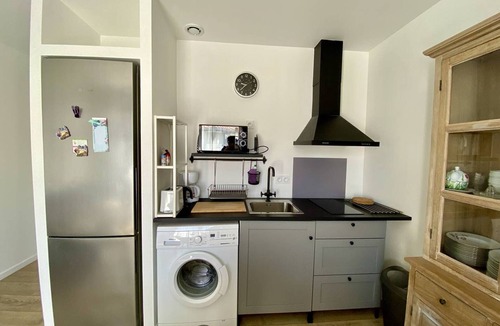 Itxassou Apartment | Comfortable T1 Bis in Itxassou with Garden, Pets Allowed