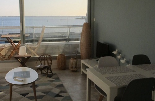 Benodet Apartment | COMFORTABLE T2 APARTMENT FACING THE SEA