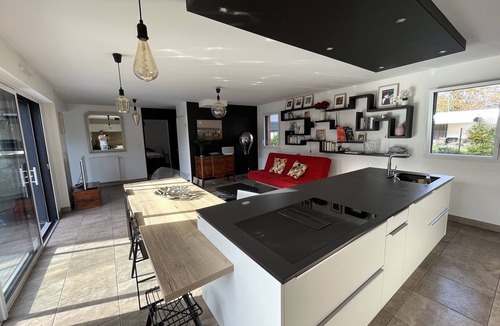 Ile-aux-Moines Villa | Comfortable villa 3 minutes' walk from the beach, restaurants and shops