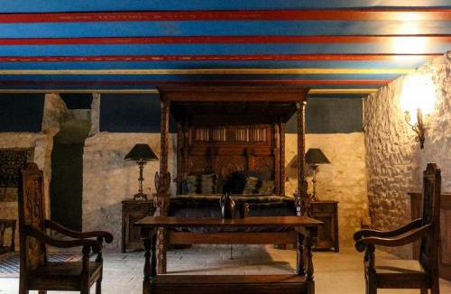 Issoudun Bed & Breakfast | Commanderie des Champs Forts