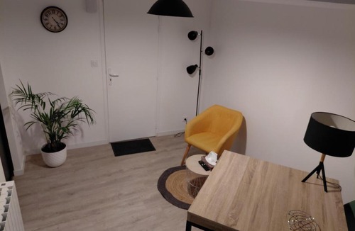 Ernee Apartment | Comme à la maison