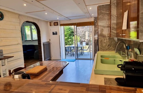Maisons-Alfort House | Completely renovated house with terrace and garden