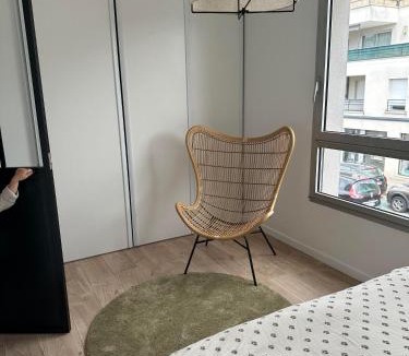 Ozoir-la-Ferriere Apartment | Confortable appartement avec terrasses entre Paris et Disney