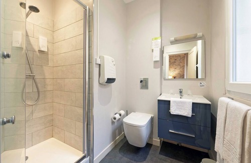 Autun Hotel | Contact Hôtel du Commerce et son restaurant Côte à Côte