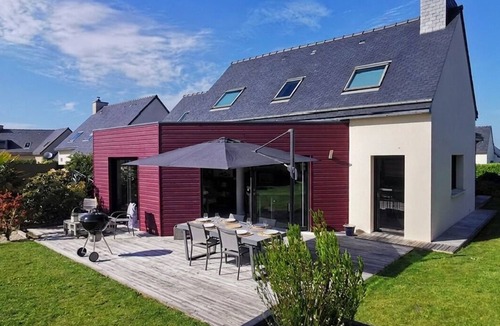 Trevou-Treguignec House | Contemporary house 10 mn walk from the beach - Near Pink Granite Coast