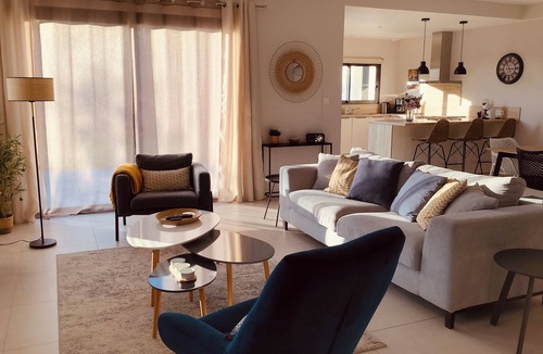 Tregastel House | Contemporary house (110 m2), 5-minute walk from sandy beaches and the GR