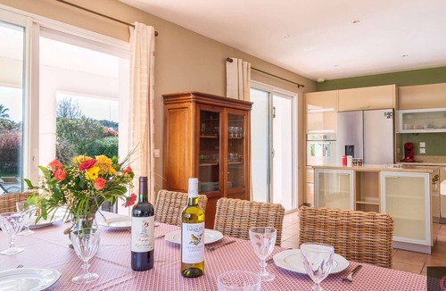 Sanguinet Villa | Contemporary villa with pool - 8 guests