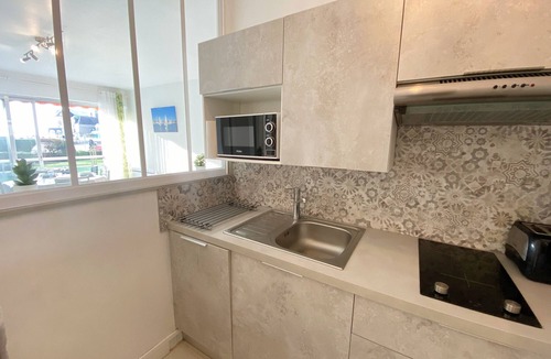 Carnac Apartment | CORMORANE 2 - Studio in holiday rental, Carnac - U32