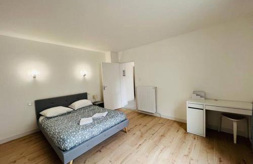 Clermont-Ferrand Apartment | Cosy Appartement Montferrand tout équipé 6prs 27 Languedoc