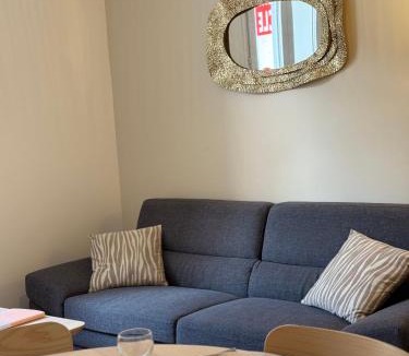 Saint-Charles du Port Apartment | Cosy Docks 2 bedroom apartment in Le Havre