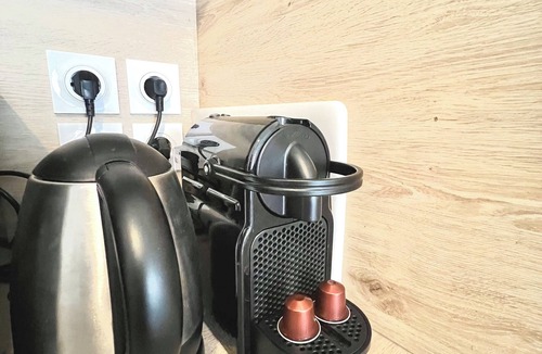 Chatel-Guyon Apartment | Cosy one-bedroom - ideal for curists and wellness getaways