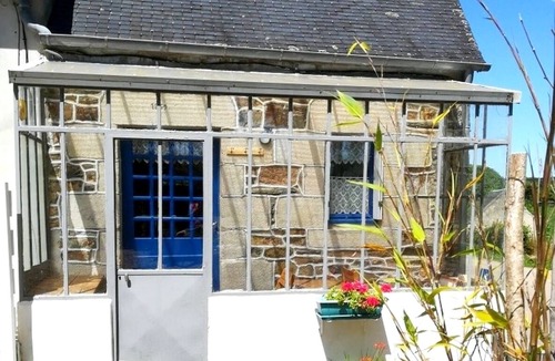 Scrignac Cottage | Cosy stone cottage for 2, Monts d'Arrée, near Huelgoat.