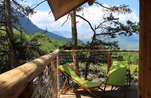 Saint-Paul-les-Monestier Cottage | Cottage-Cottage-Private Bathroom-Mountain view-la Tanière aux Loups