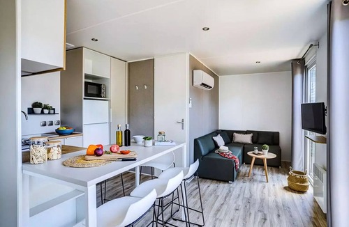 Saint-Crepin-et-Carlucet House | Cottage Friends 7 rooms 10 persons Air-conditioned *