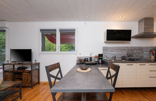 Meslan Cottage | Cottage "Domaine Moulin Blanc - Gwenn Ha Du" with Private Terrace & Wi-Fi