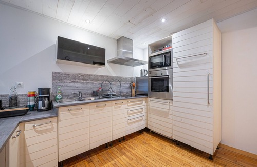Meslan Cottage | Cottage "Domaine Moulin Blanc - Gwenn Ha Du" with Private Terrace & Wi-Fi