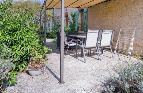 Giroux Other | Cottage in an old remote farmhouse near ChÃ¢teauroux