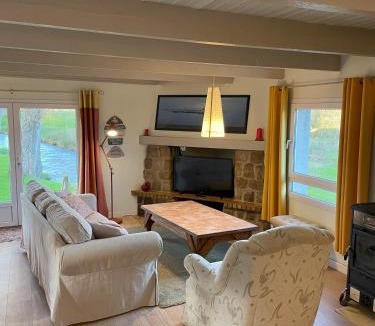 Plougoulm Apartment | Cottage Ouessant in Kerellec (watermill 5km Roscoff)