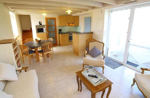 Saint-Evarzec Cottage | Cottage-Standard-Ensuite-Park view