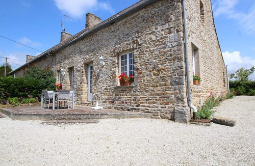 Saint-Maurice-en-Cotentin Cottage | Country house with garden in Saint-Maurice-en-Cotentin