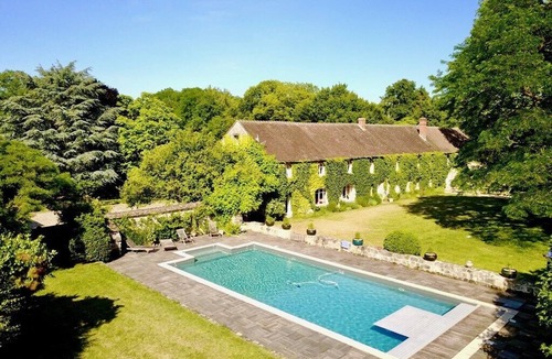 Saint-Pierre-les-Nemours House | Country house, 7 people, swimming pool, organic farm, park.