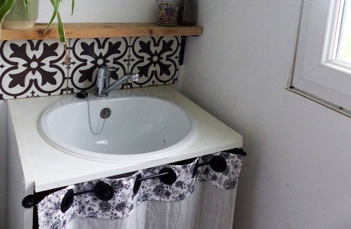 Saint-Vincent-sur-Oust Cabin | Country cabin near the Nantes-Brest canal