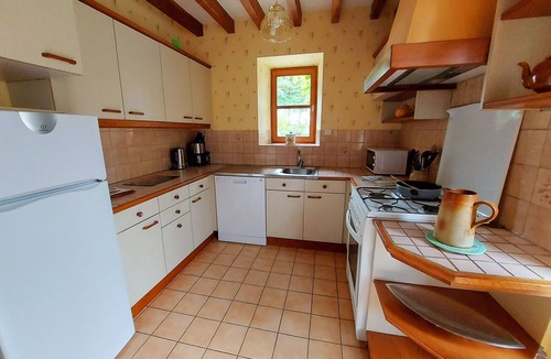 La Pellerine Cottage | Country Getaway: Spacious Gîte with Garden, Terrace, and Close to Mont Saint Michel