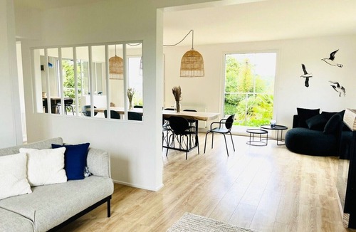 Loguivy House | Coup de Coeur Pour Cette Villa Avec vue sur L'ile de Bréhat
