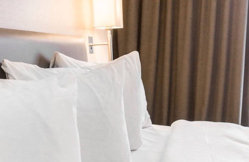 Petit-Colombes Hotel | Courtyard by Marriott Paris La Defense West - Colombes