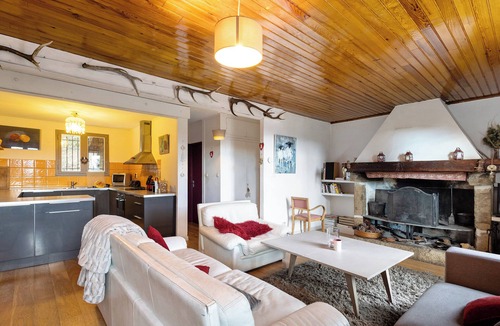 Les Angles Ski Chalet | Cozy 110 m² Chalet Edelweiss in Les Angles, sleeps 10, terrace with mountain view