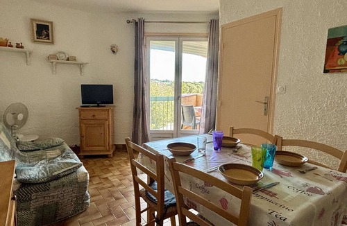 Argeles-sur-Mer Apartment | Cozy 2-Room Apartment with Terrace and Private Parking, 300m from Beach
