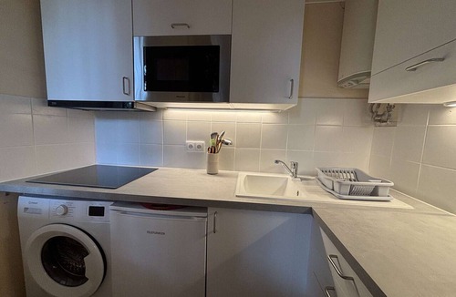 Argeles Plage Apartment | Cozy 2-Room Apartment with Balcony, 4 Sleeps, 50m from Beach – Argelès-sur-Mer