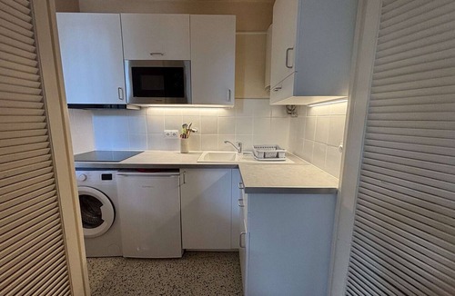 Argeles Plage Apartment | Cozy 2-Room Apartment with Balcony, 4 Sleeps, 50m from Beach – Argelès-sur-Mer