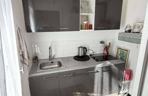 Argeles Plage Apartment | Cozy 2-Room Apartment with Terrace, 100m from the Beach in Argelès-sur-Mer