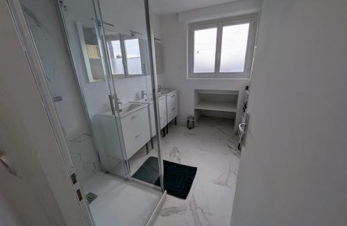 Vannes Apartment | Cozy and bright 3 bedrooms teleworking Vannes