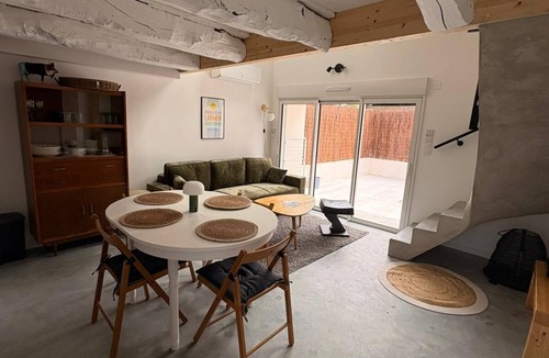 Merlevenez Apartment | Cozy apartment for 6 people with a large terrace, 15 minutes from the ocean; pets allowed