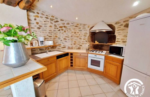 Courbeveille Cottage | Cozy, Bright Cottage with Southern Terrace, Near Attractions and Shops